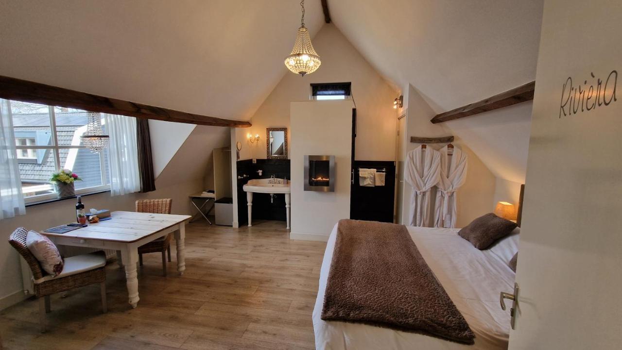 B&B De Droomhoeve นึนชเปท ภายนอก รูปภาพ