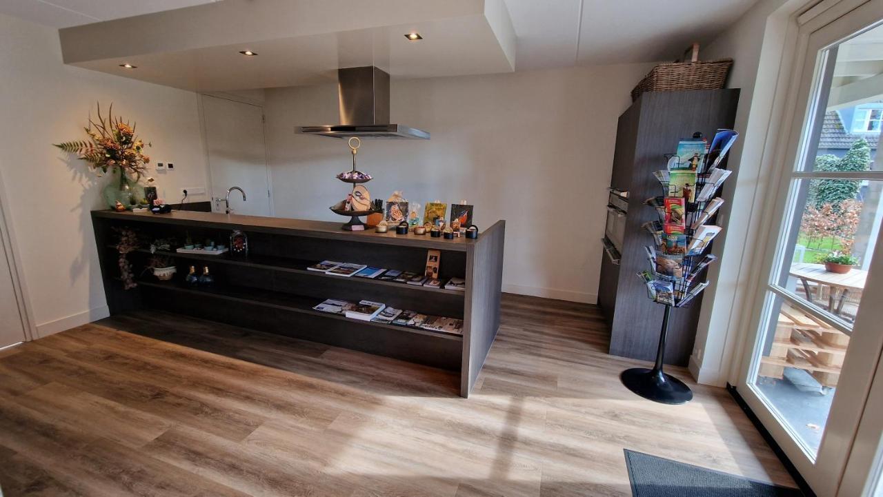 B&B De Droomhoeve นึนชเปท ภายนอก รูปภาพ